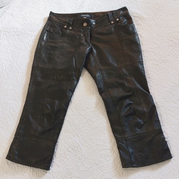 PATRIZIA PEPE FIRENZE VINTAGE ITALIAN LAMBSKIN CROP PANTS - Picture 15 of 16
